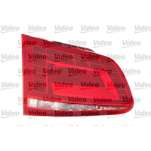 Valeo Signal Lamp Nearside Passenger Side 044608 Rear Left Boot fits VW Touareg Valeo  - Dynamic Drive