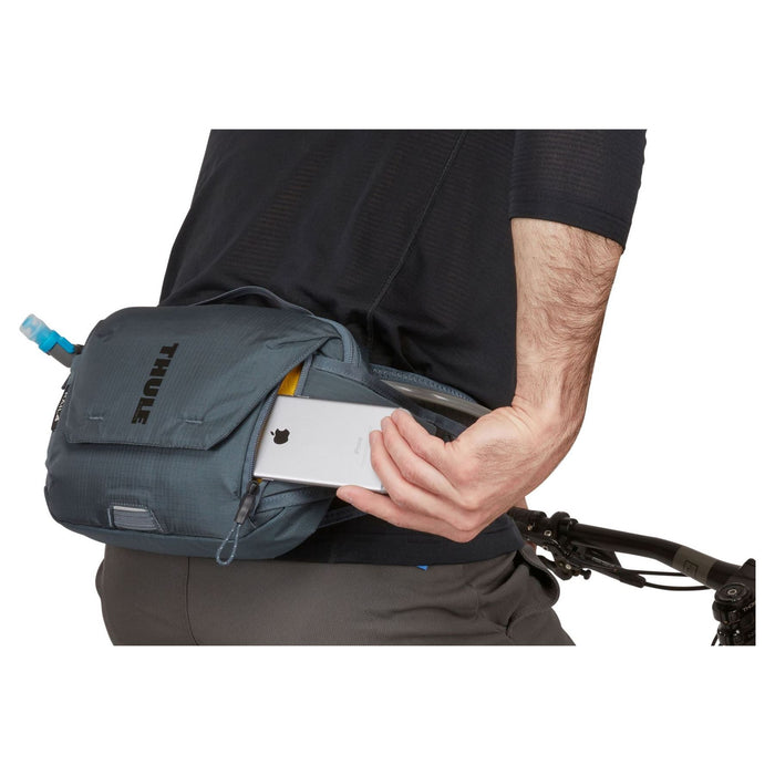 Thule Rail hip pack 4L dark slate grey Hydration pack Thule  - Dynamic Drive