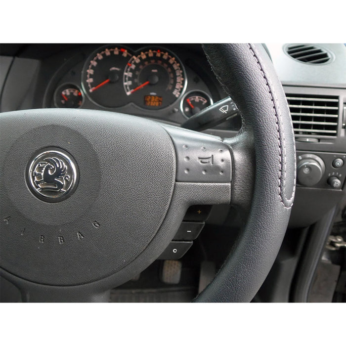 Black Steering Wheel Cover Soft Grip Leather Look for Astra Hatchback UKB4C  - Dynamic Drive