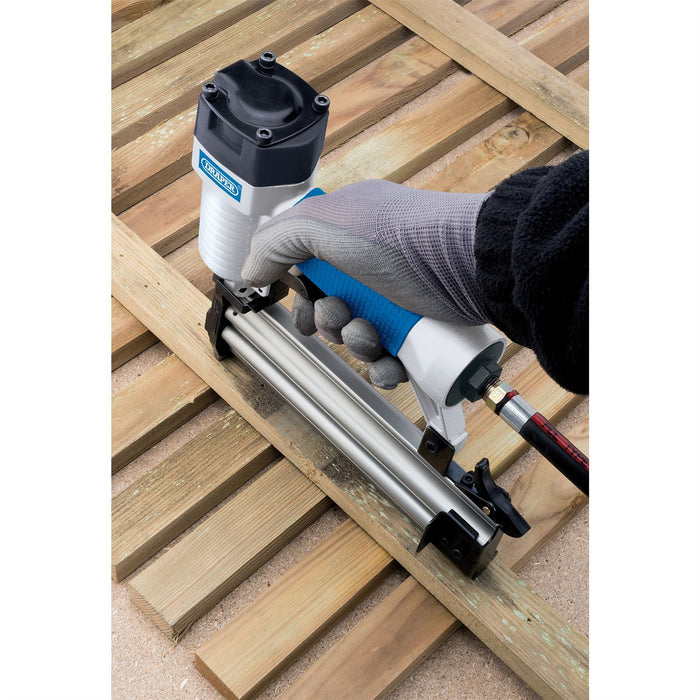 Draper Air Nailer, 10 - 50mm 14607 Draper  - Dynamic Drive