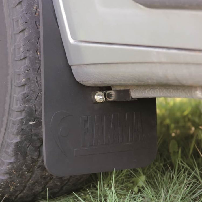 06606-01- Mud Flap Front 07-