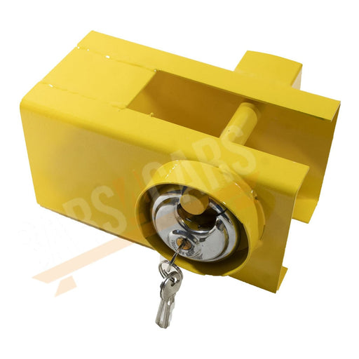 Universal Caravan Trailer Hitch Coupling Lock With Padlock 110Mm X 110Mm Leisurewize  - Dynamic Drive