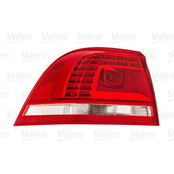 Genuine Valeo fits RLeft VW Touareg 2011/07 Wing Led Left Lhd/Rhd Valeo  - Dynamic Drive