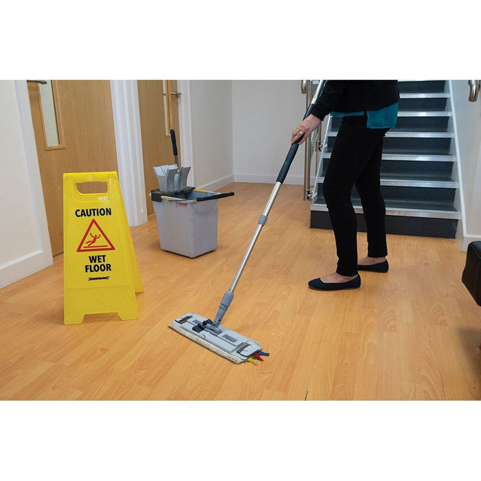 Silverline 'A' Frame Caution Wet Floor Sign 295 x 610mm English 883504